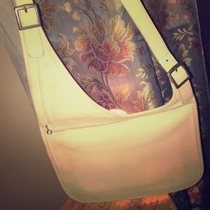 Vintage. Cream leather COACH